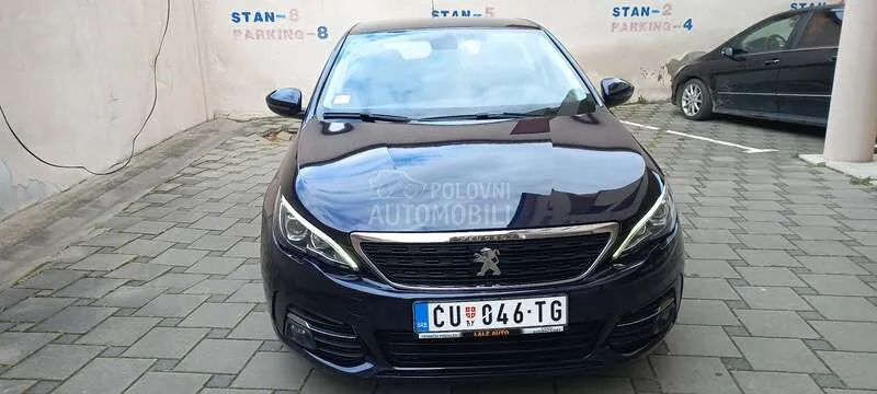 Peugeot 308 2019 photo 2