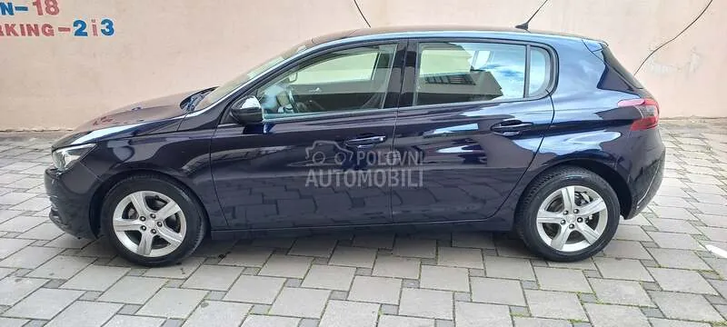 Peugeot 308 2019 photo 3
