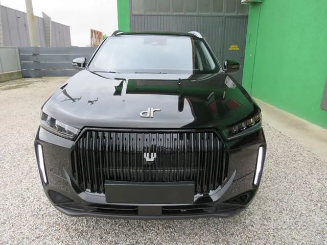 DR Automobiles Dr5 2026 photo 3