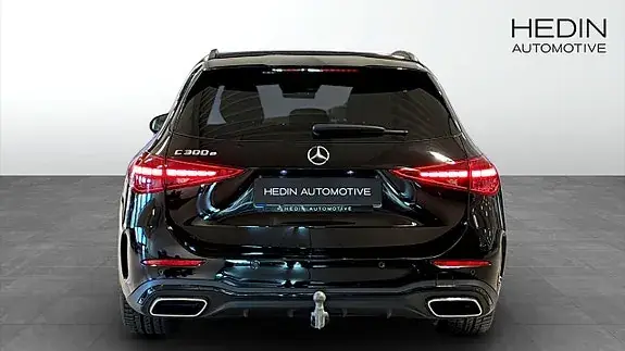 Mercedes-Benz C 300 E 2023 photo 5