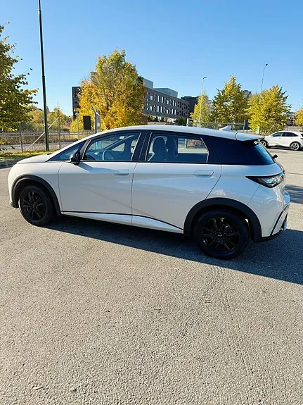BYD Dolphin 2024 photo 3