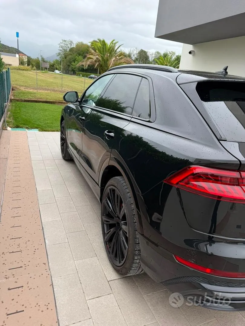 Audi Q8 2024 photo 2