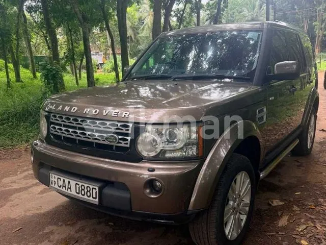 Land Rover Discovery 2011 photo 2