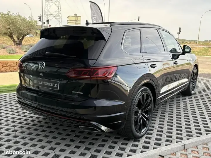 Volkswagen Touareg 2021 photo 4