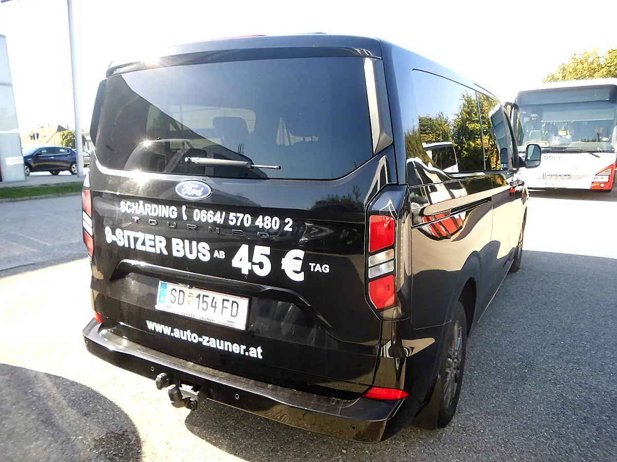 Ford Tourneo Custom 2024 photo 3