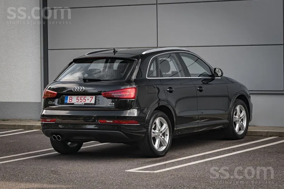 Audi Q3 2015 photo 4