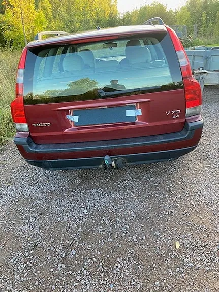 Volvo V70 2004 photo 2