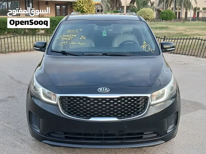 Kia Sedona 2016 photo 3