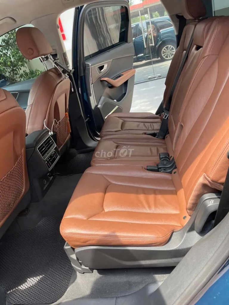 Audi Q7 2020 photo 3