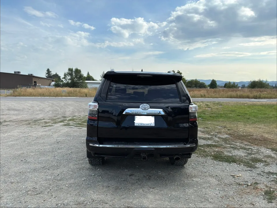 Toyota 4Runner 2015 photo 4