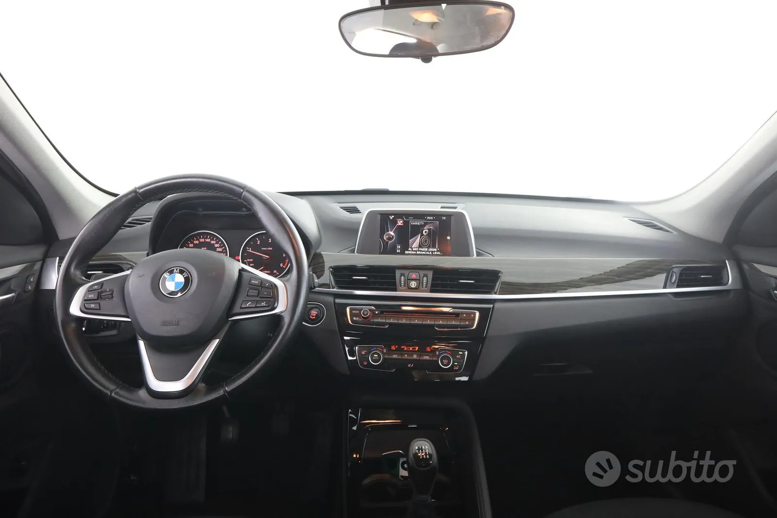 BMW X1 2016 photo 4