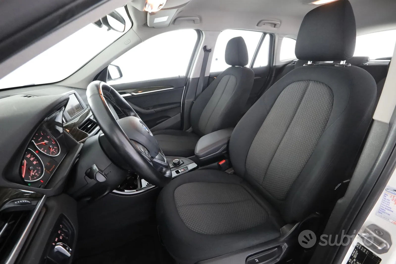 BMW X1 2016 photo 2