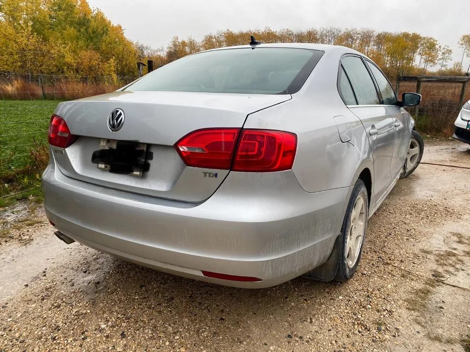 Volkswagen Jetta 2012 photo 4