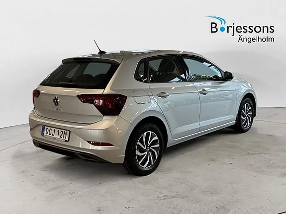 Volkswagen Polo 2027 photo 3