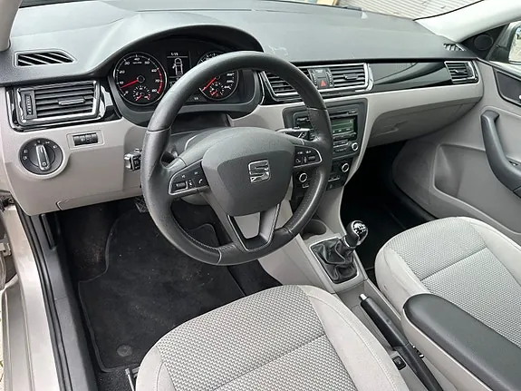 Seat Toledo 2015 photo 4