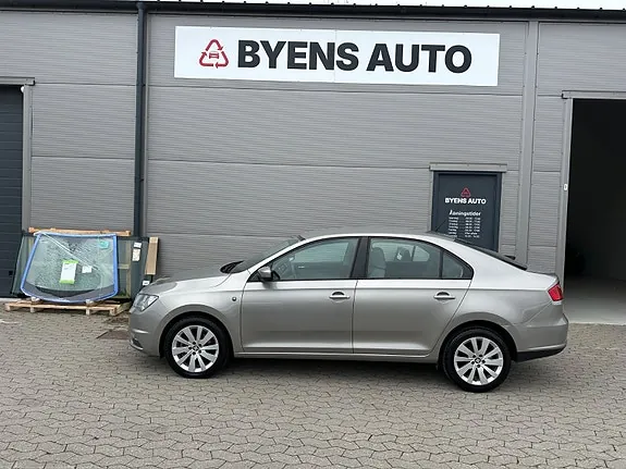 Seat Toledo 2015 photo 3