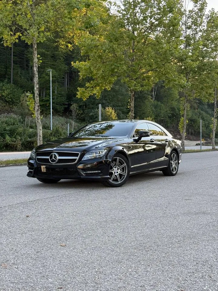 Mercedes-Benz Cls-Class
