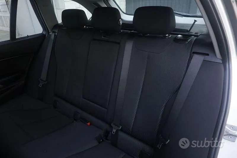 BMW 318D 2014 photo 3