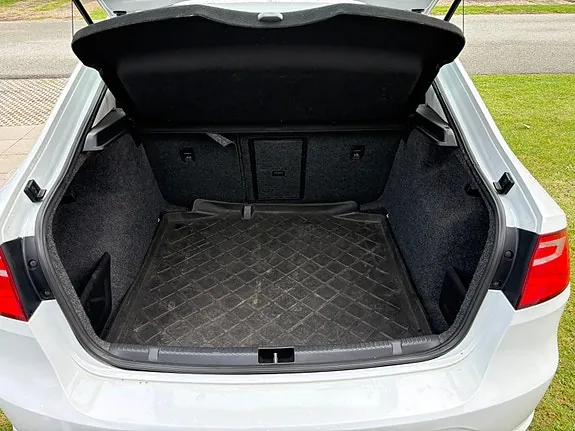 Seat Toledo 2015 photo 4