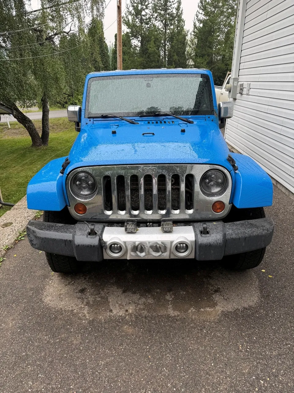 Jeep Wrangler 2011 photo 2