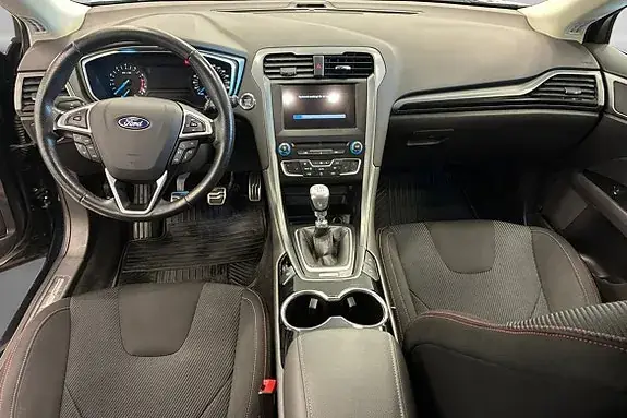 Ford Mondeo 2017 photo 4
