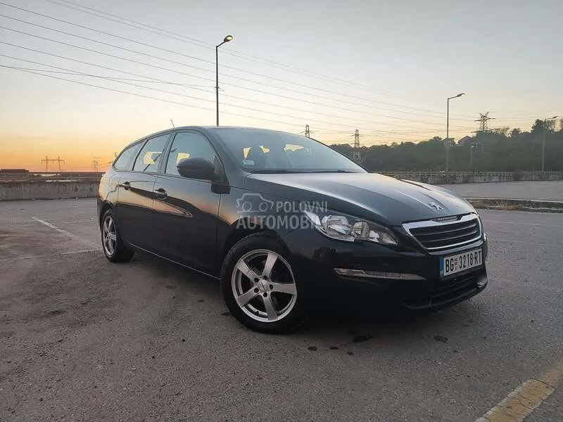 Peugeot 308 2015 photo 2