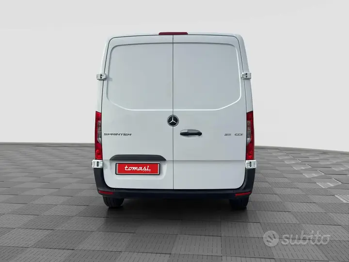 Mercedes-Benz Sprinter 2024 photo 4
