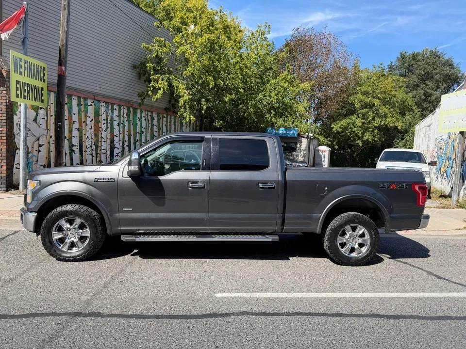 Ford F-150 2016 photo 2