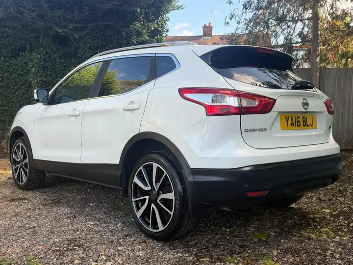 Nissan Qashqai 2016 photo 5