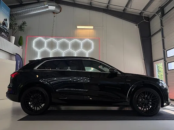Audi E-Tron 2019 photo 4