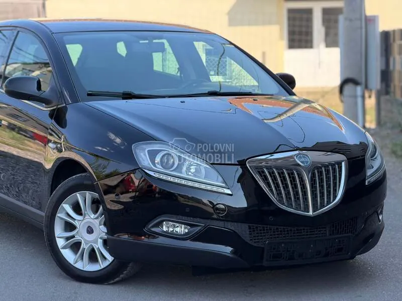 Lancia Delta 2010 photo 3