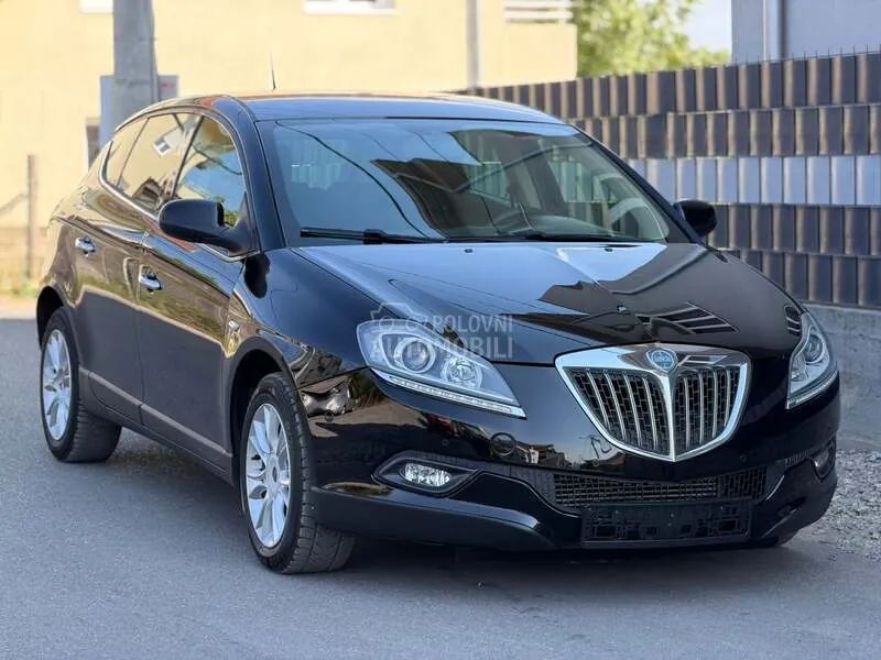 Lancia Delta 2010 photo 4