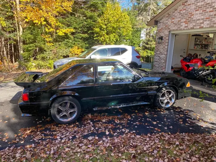 Ford Mustang 1990 photo 2
