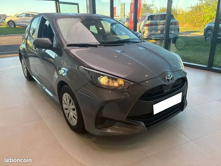 Toyota Yaris 2022 photo 5