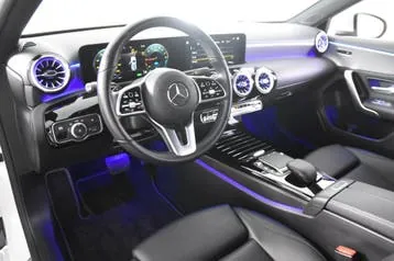 Mercedes-Benz A250E Progressive 2021 photo 2