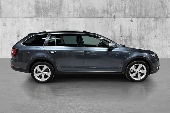 Skoda Octavia Scout 2018 photo 5