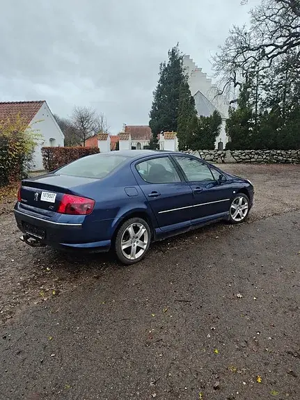 Peugeot 407