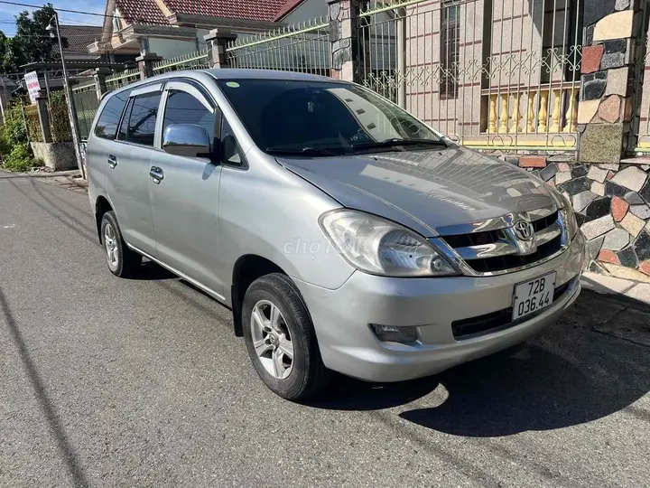 Toyota Innova 2007 photo 3