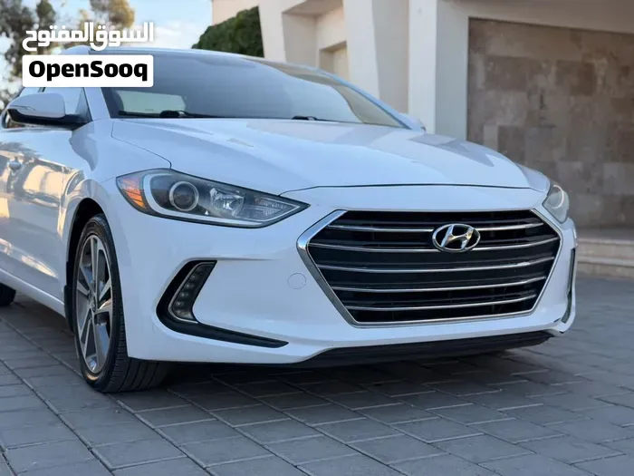 Hyundai Elantra 2017 photo 2