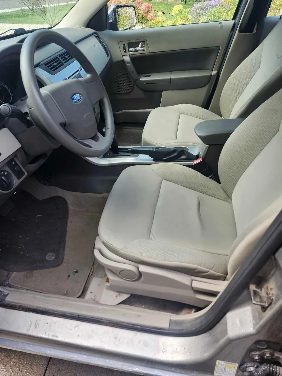 Ford Focus 2008 photo 2