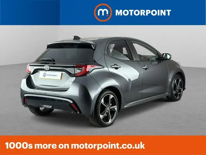 Toyota Yaris 2025 photo 2