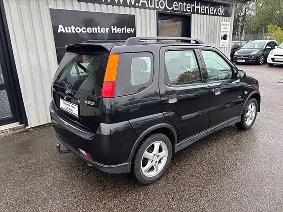 Suzuki Ignis 2009 photo 4