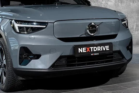 Volvo C40 2023 photo 2