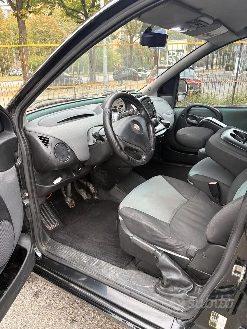 Fiat Multipla 2011 photo 5