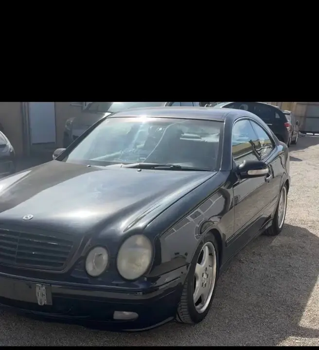 Mercedes-Benz Clk-Class 2000 photo 2