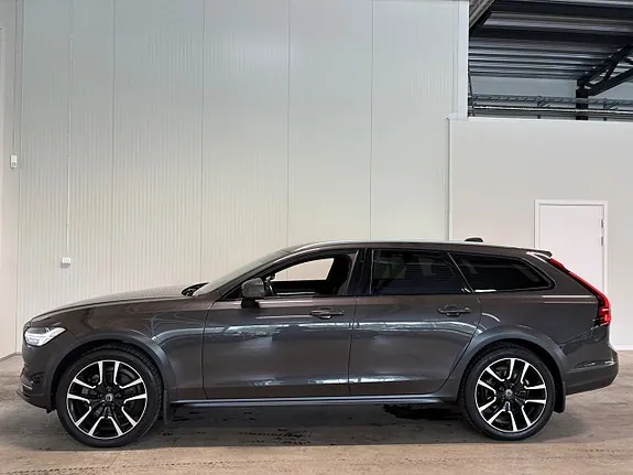 Volvo V90 Cross Country 2021 photo 5