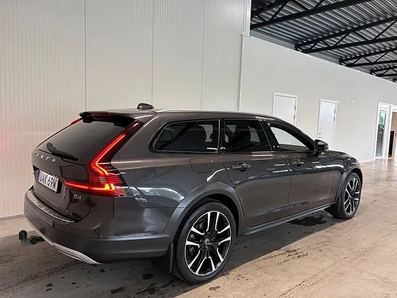 Volvo V90 Cross Country 2021 photo 3