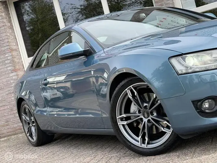 Audi A5 2008 photo 3