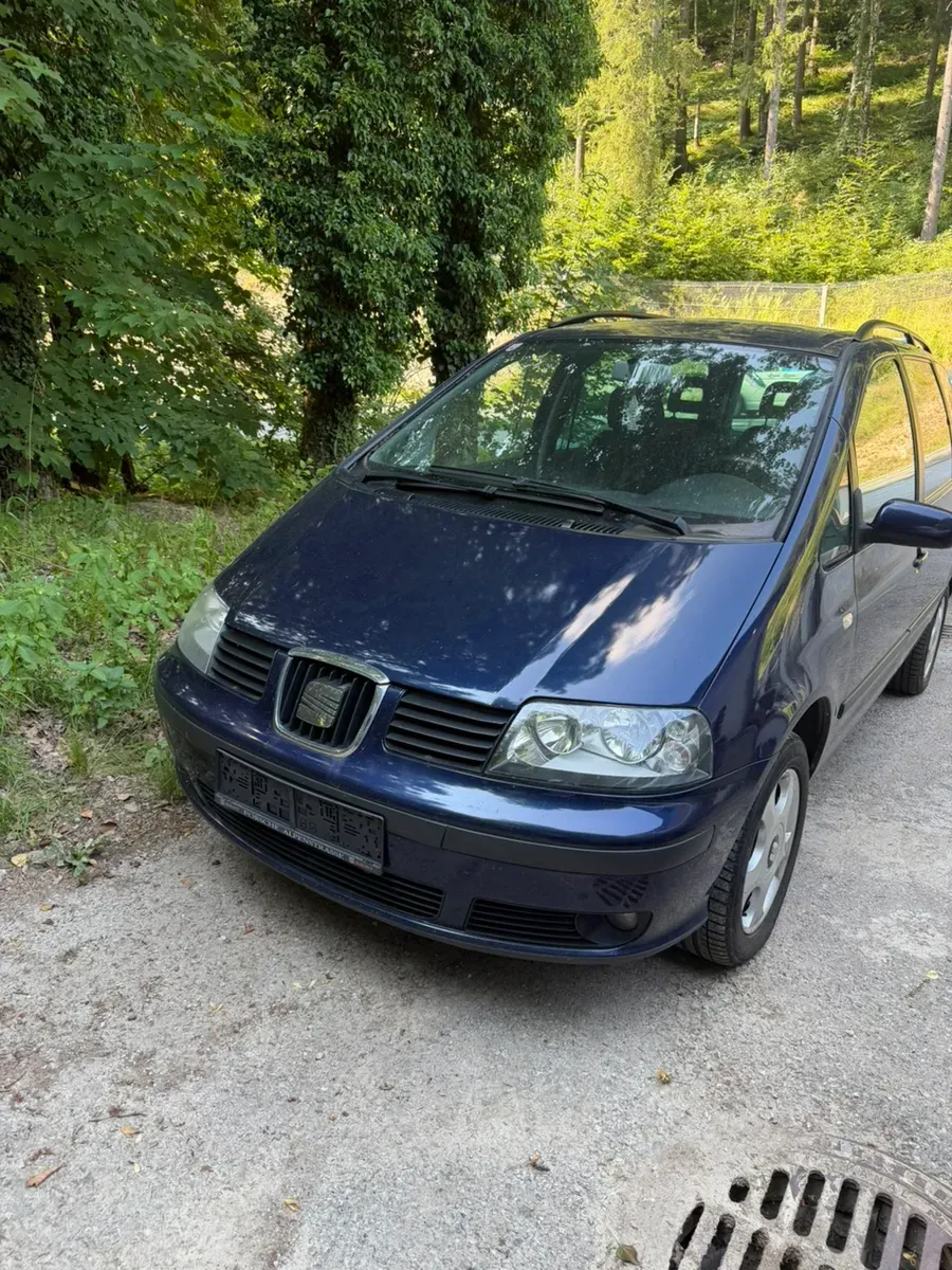 Seat Alhambra 2005 photo 2