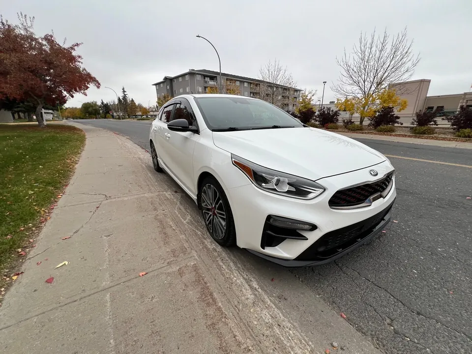 Kia Forte5 2021 photo 3